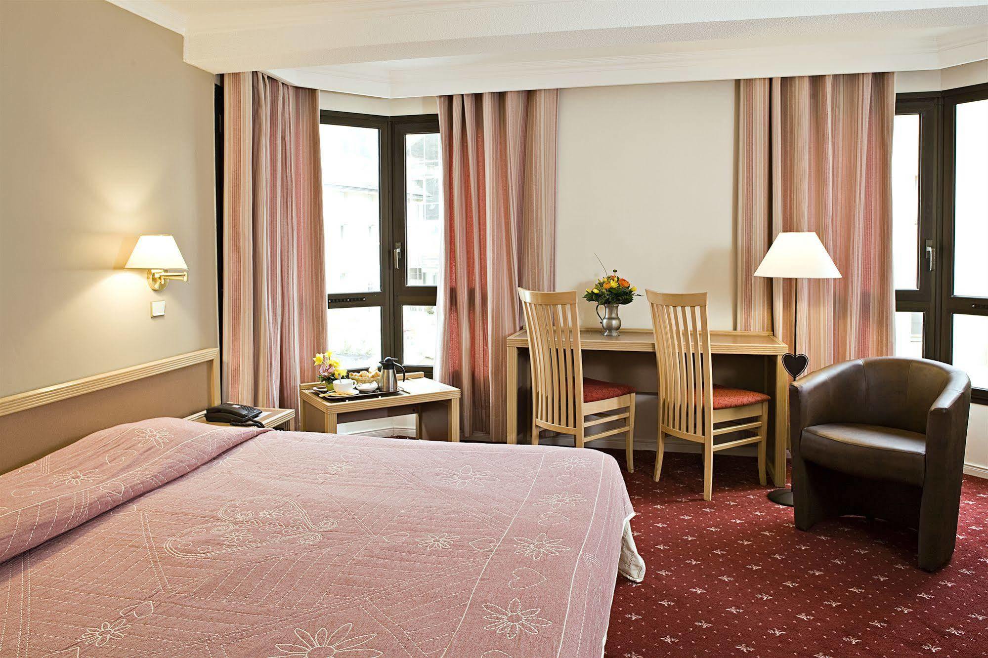 Hotel Amelie Brides-les-Bains Eksteriør bilde